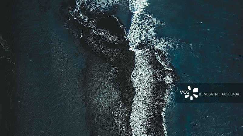 澳大利亚埃斯佩兰斯海浪的俯瞰视角图片素材