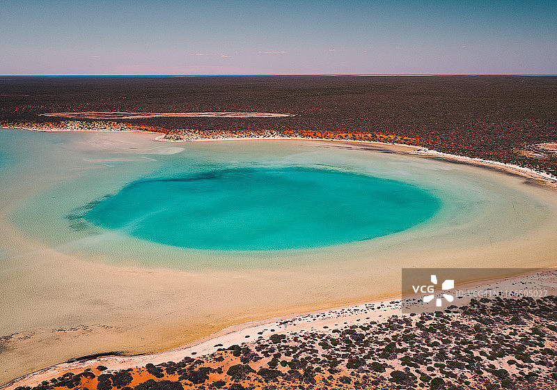 澳大利亚鲨鱼湾海洋蓝洞俯视图图片素材
