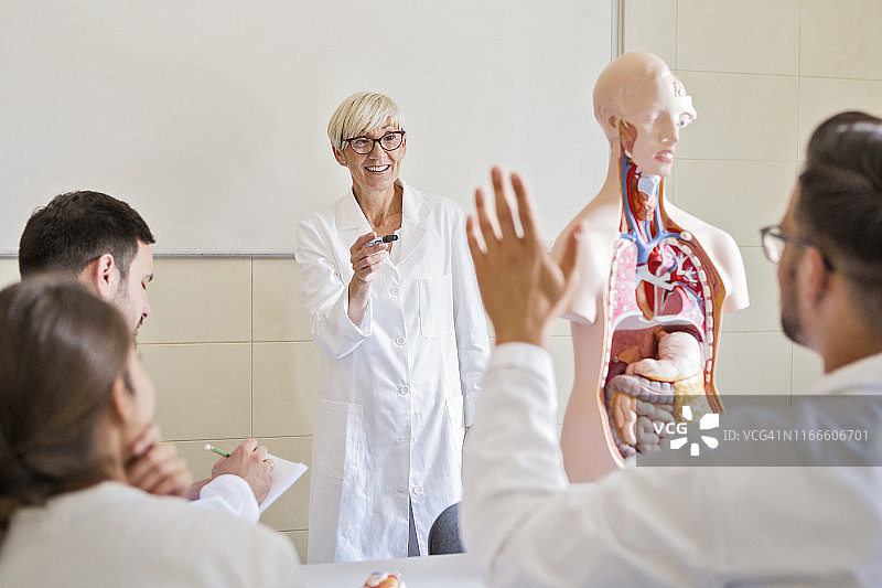 我知道那个问题的答案图片素材