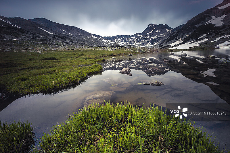 皮林山脉图片素材