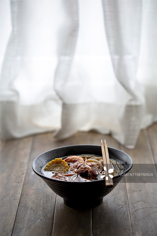 自制烤虾面图片素材