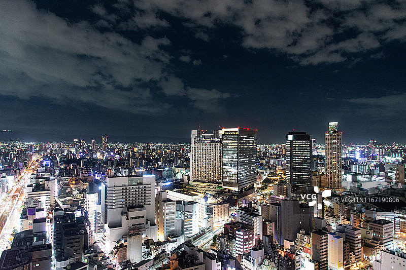 大阪照明的城市街道图片素材