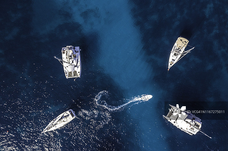 克罗地亚的船只鸟瞰图图片素材