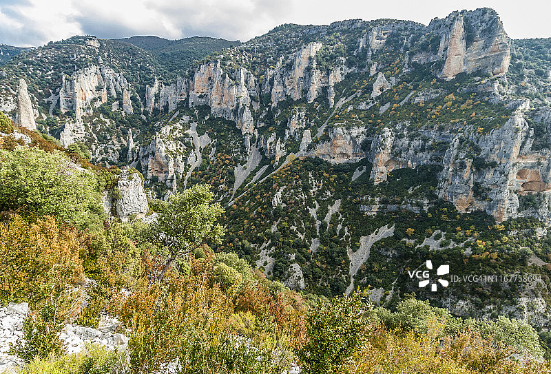 西班牙韦斯卡省马斯昆峡谷自然公园风光图片素材