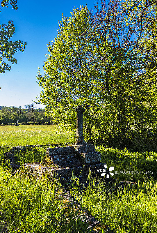 法国凯尔西高原自然公园Mayrinhac-Lentour Bonnefont遗址图片素材