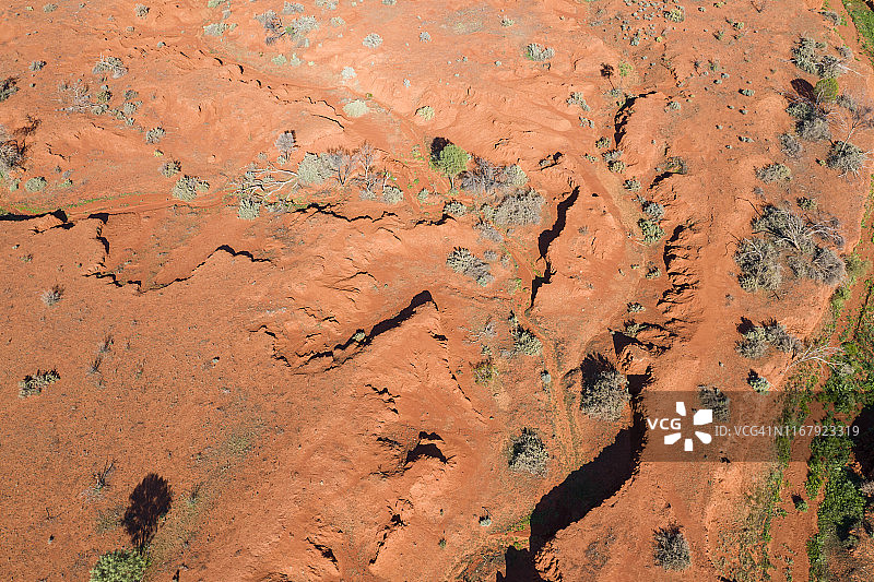 澳大利亚内陆红土地无人机视角图片素材