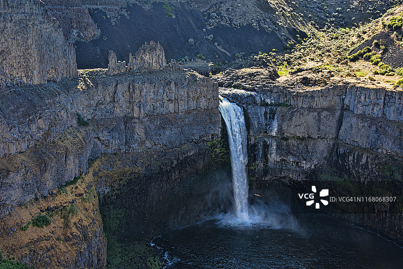 帕卢斯瀑布图片素材