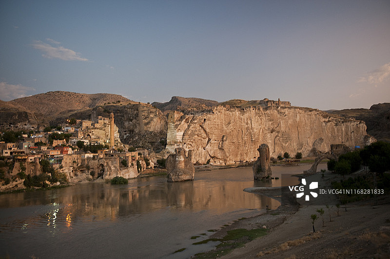 正在沉没的村庄：哈桑凯伊夫图片素材