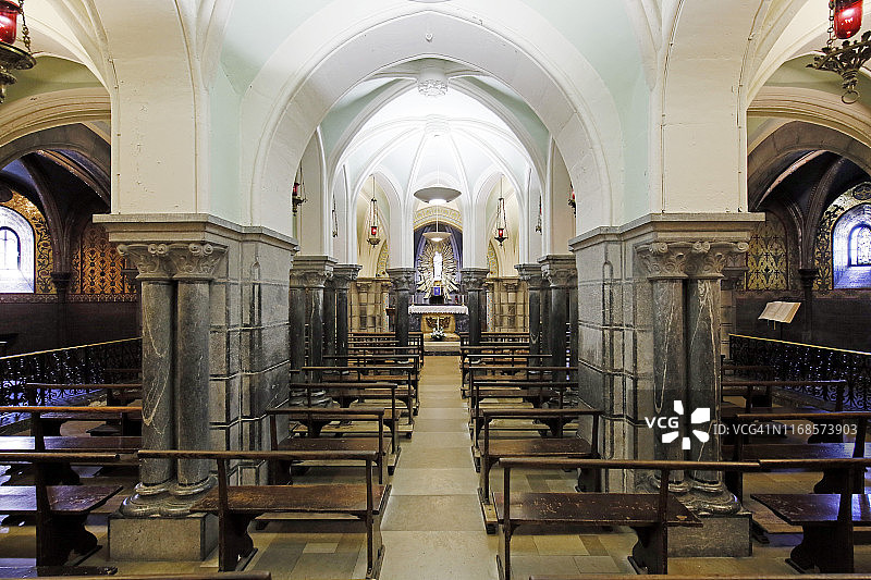 法国卢尔德圣母无染原罪圣殿地下室图片素材