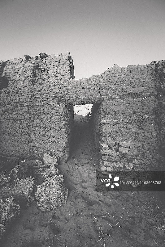 破败的泥房图片素材