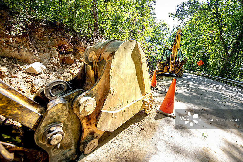 建筑工地：道路施工图片素材
