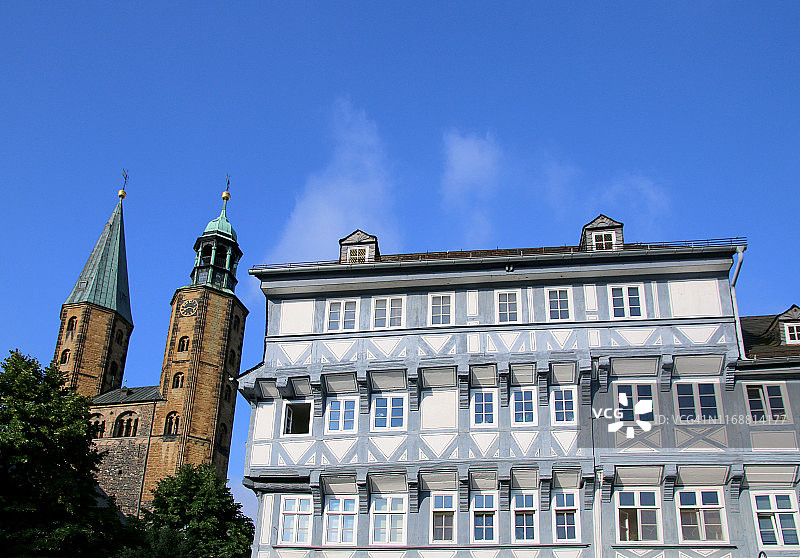 戈斯拉尔的舒霍夫广场和市场教堂图片素材