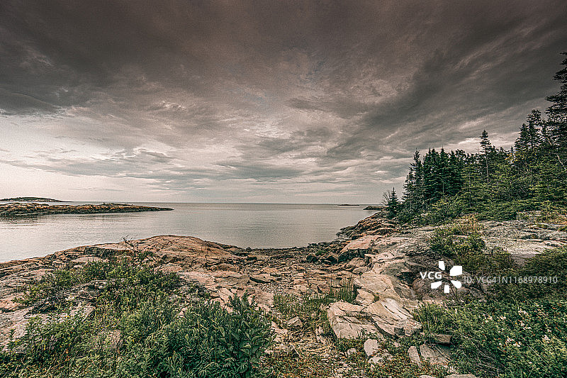魁北克北岸拉古诺群岛及其小岛，从码头所见图片素材