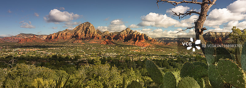 美国亚利桑那州塞多纳全景风光图片素材