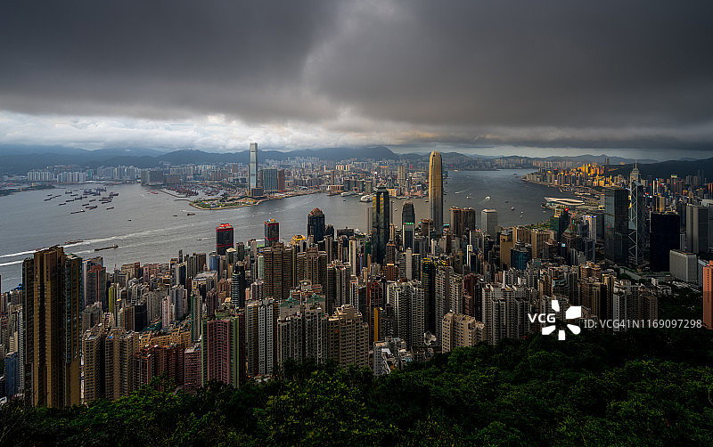 香港太平山顶维多利亚港日落景色图片素材