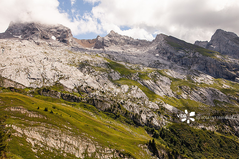 法国阿尔卑斯山脉 - 阿拉维斯山脉图片素材