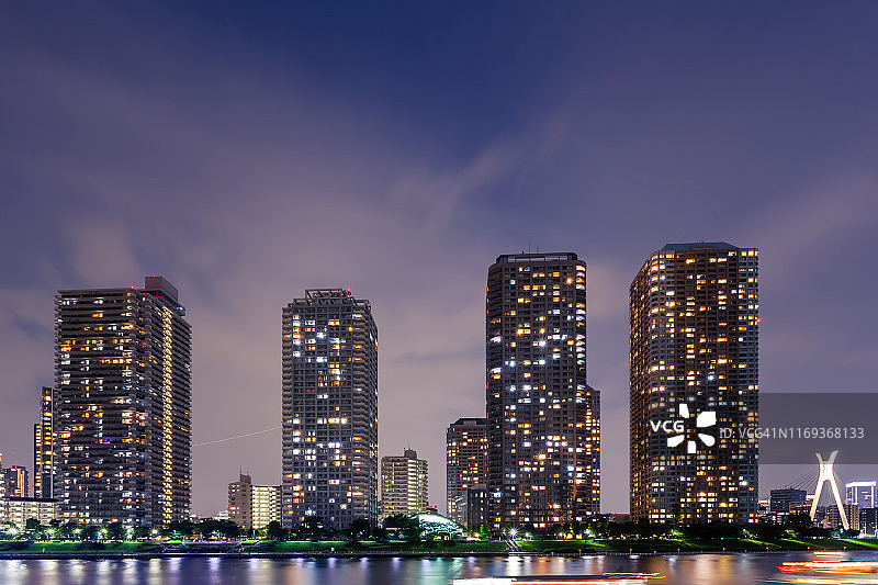 日本筑地岛夜景图片素材