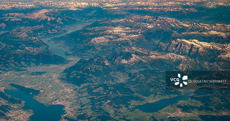 从四万英尺高空俯瞰奥地利乡村景色图片素材