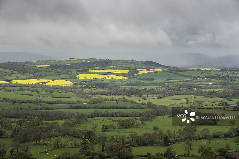 英格兰什罗普郡乡村的雨天图片素材