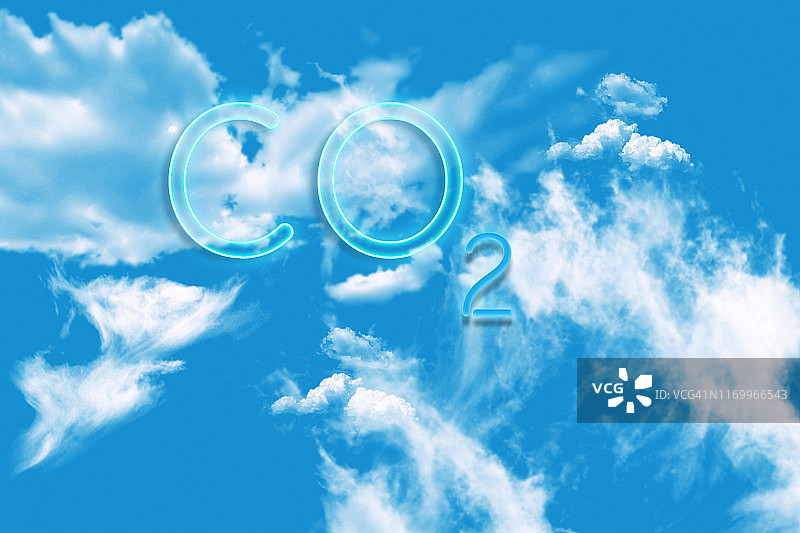 天空中的COZ文字图片素材