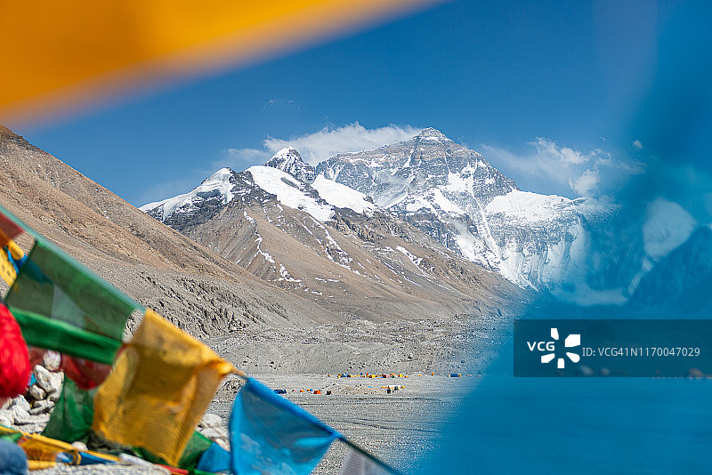 中国西藏珠穆朗玛峰北坡风光图片素材