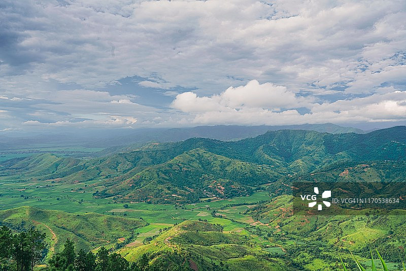 英帕尔朗戈尔峰的壮丽景色图片素材