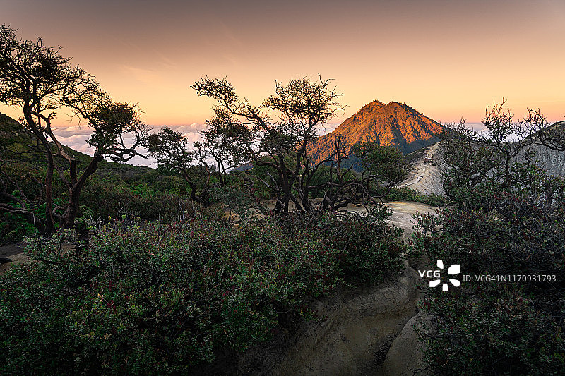 印度尼西亚布罗莫火山图片素材