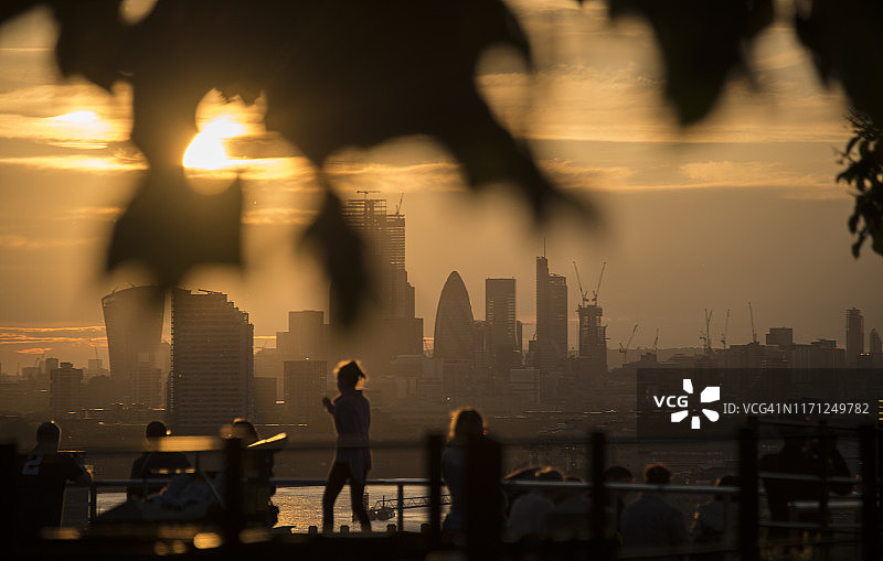 从格林威治看伦敦天际线图片素材