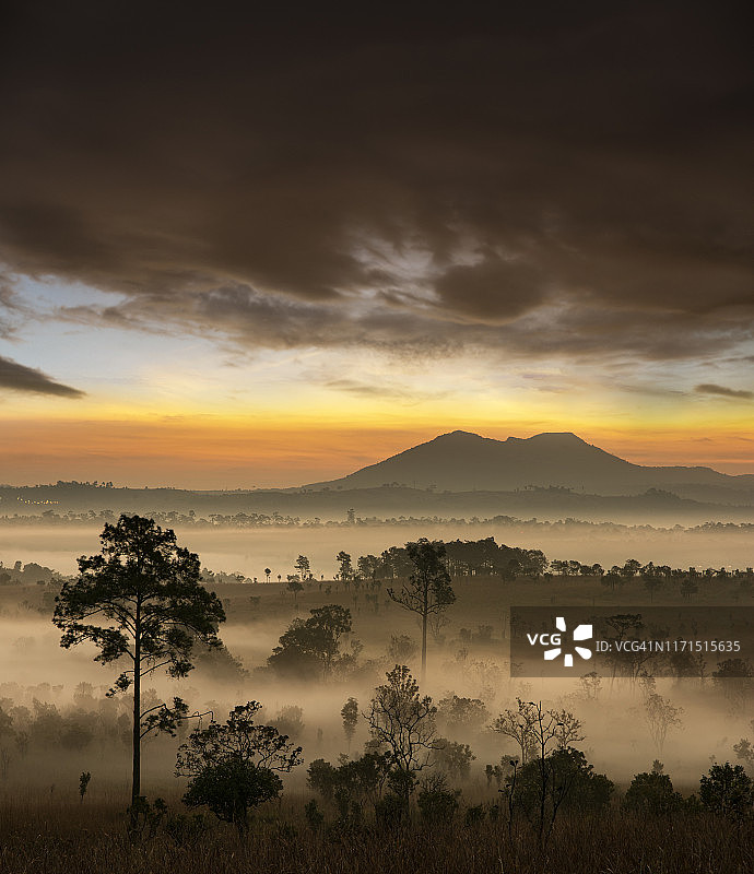 泰国碧差汶府的通萨兰銮图片素材