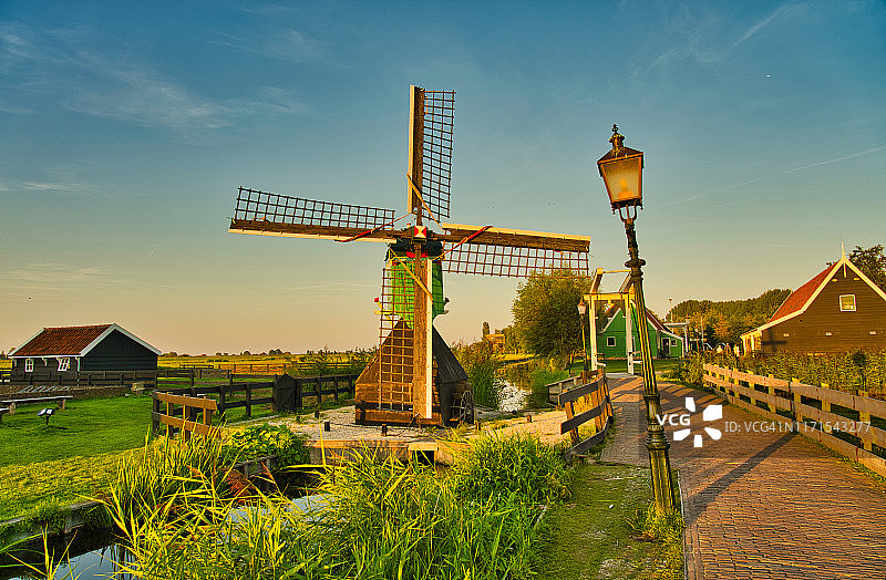 荷兰赞斯堡乡村居民点图片素材