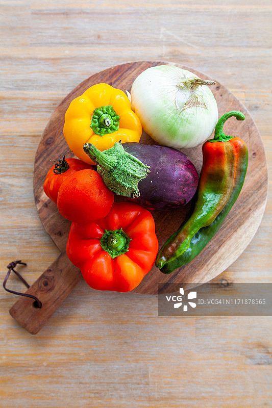 阳光蔬菜拼盘图片素材