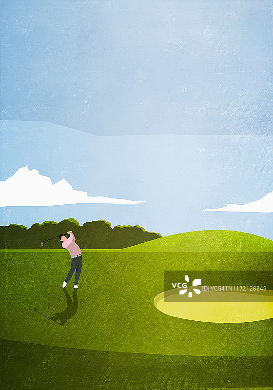男人在阳光明媚的高尔夫球场打球图片素材