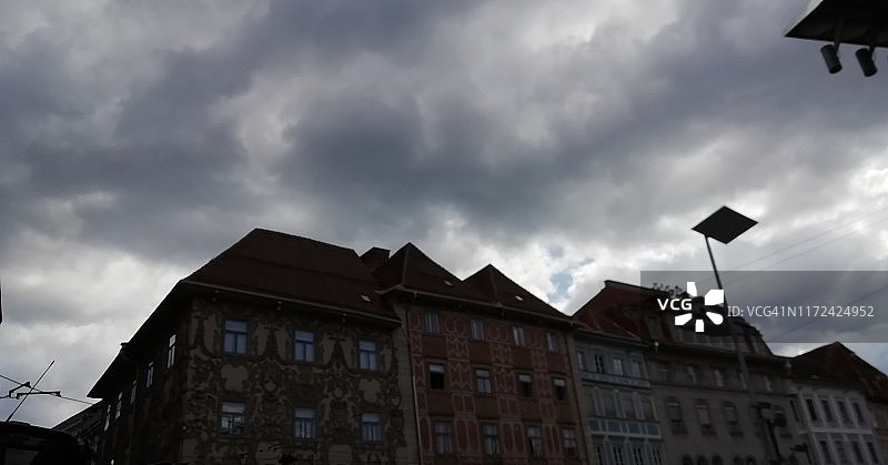 乌云密布图片素材