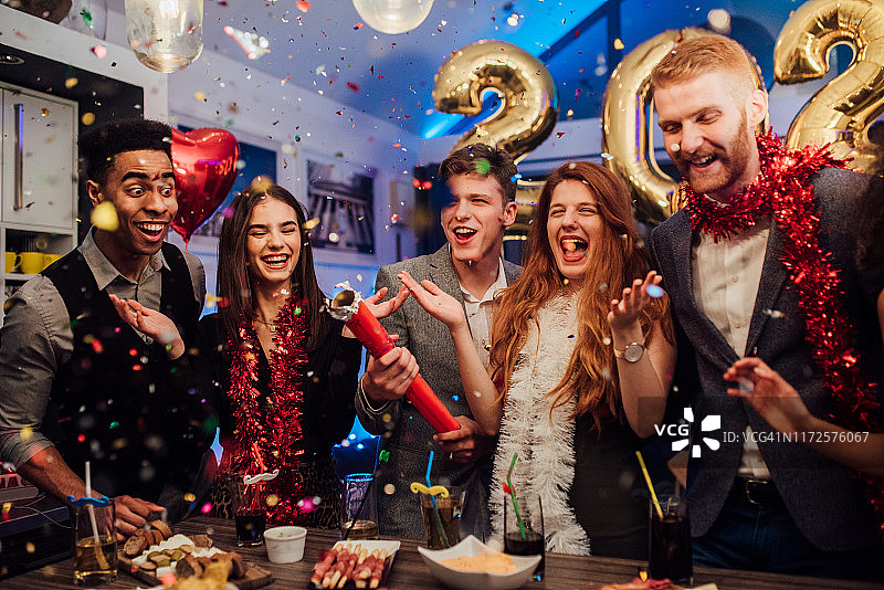 跨年夜庆祝活动图片素材