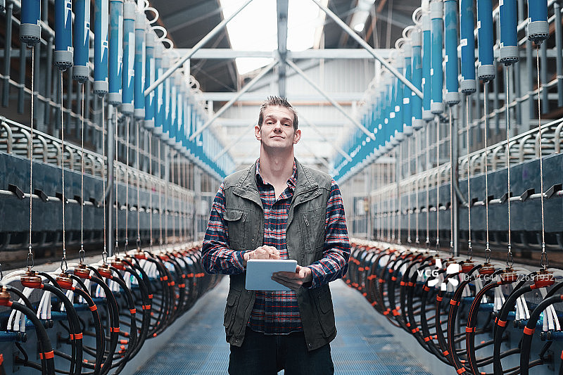 非一般的奶牛场图片素材