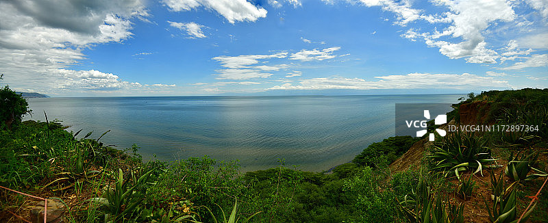 艾伯特湖的湖岸风光图片素材