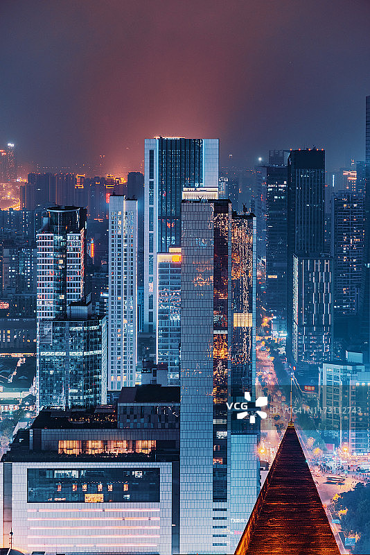 成都城市夜间照明天际线鸟瞰图图片素材