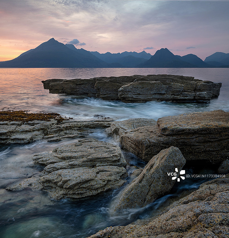 斯凯岛夏日日落图片素材