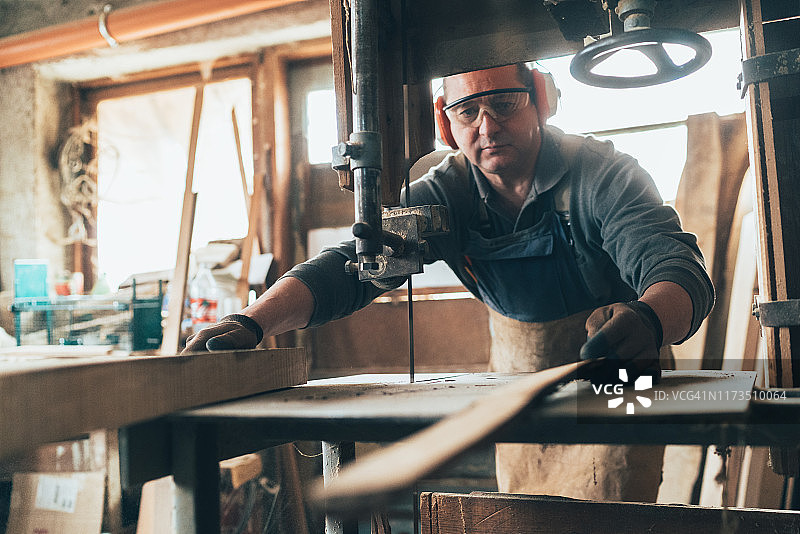 木匠工作图片素材