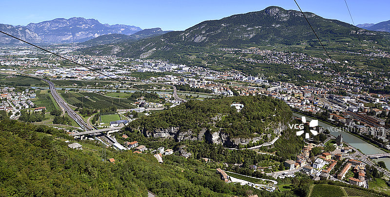 特伦托山，鸟瞰图。图片素材