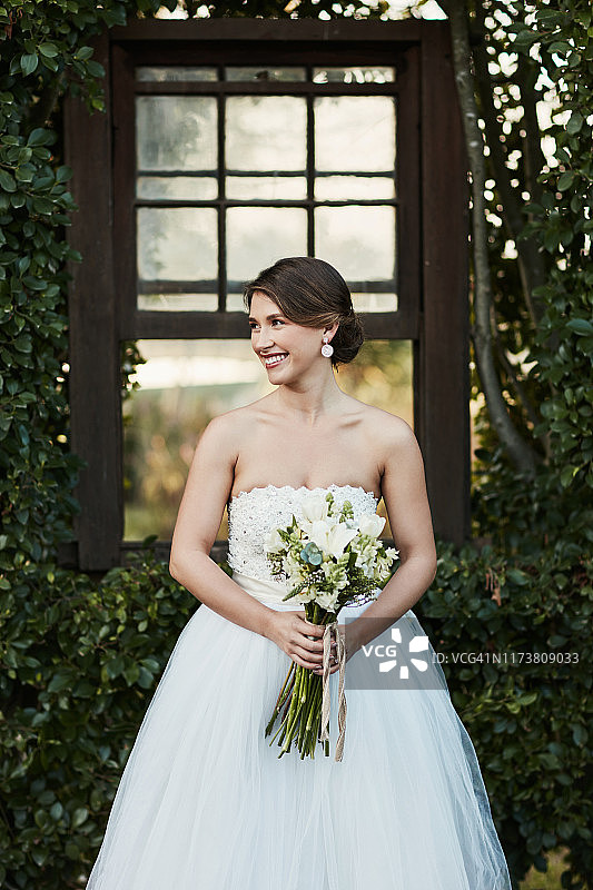 她的重要日子到来了图片素材