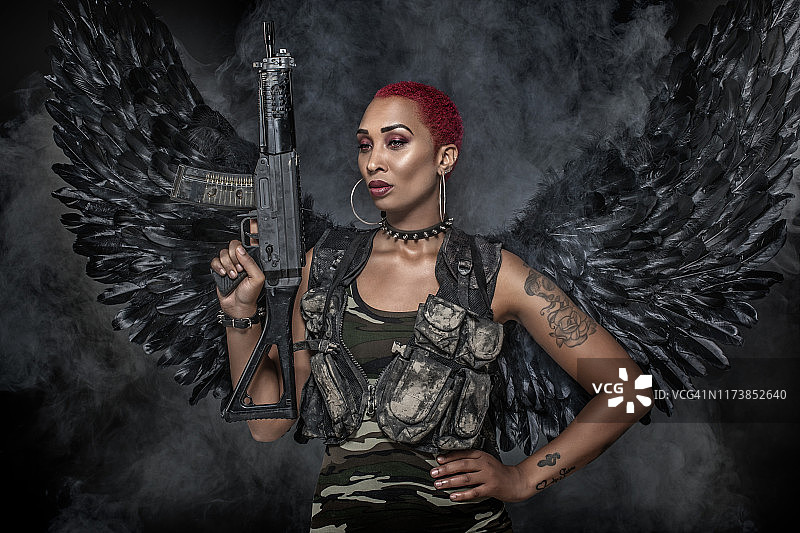 黑人女天使图片素材