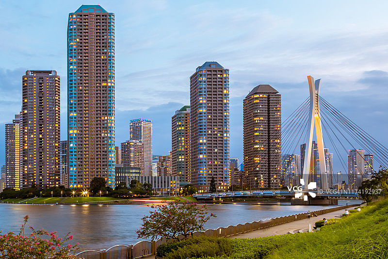 日本东京城市滨水区景观图片素材