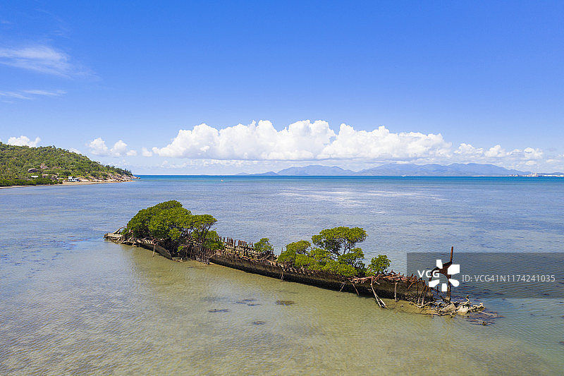阿德莱德城号沉船停靠在磁岛海岸图片素材