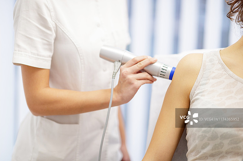 海浪疗法图片素材