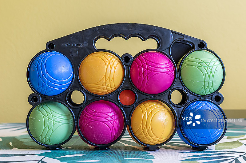 彩色法式滚球特写图片素材
