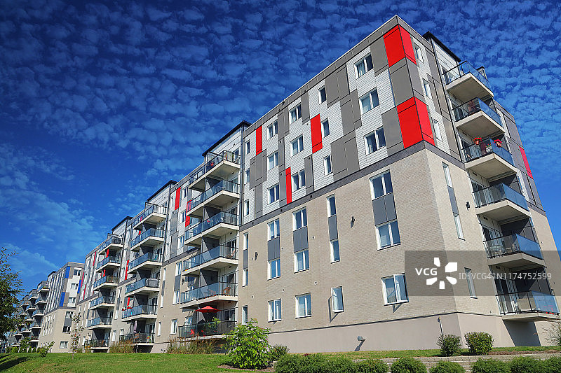 大型多户公寓楼图片素材