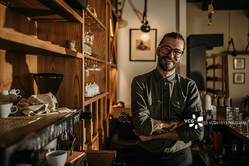 工作中的自豪感图片素材