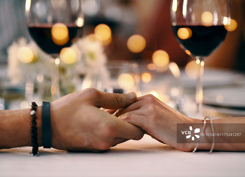 我有些重要的事情要问图片素材