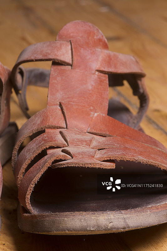 皮革凉鞋图片素材